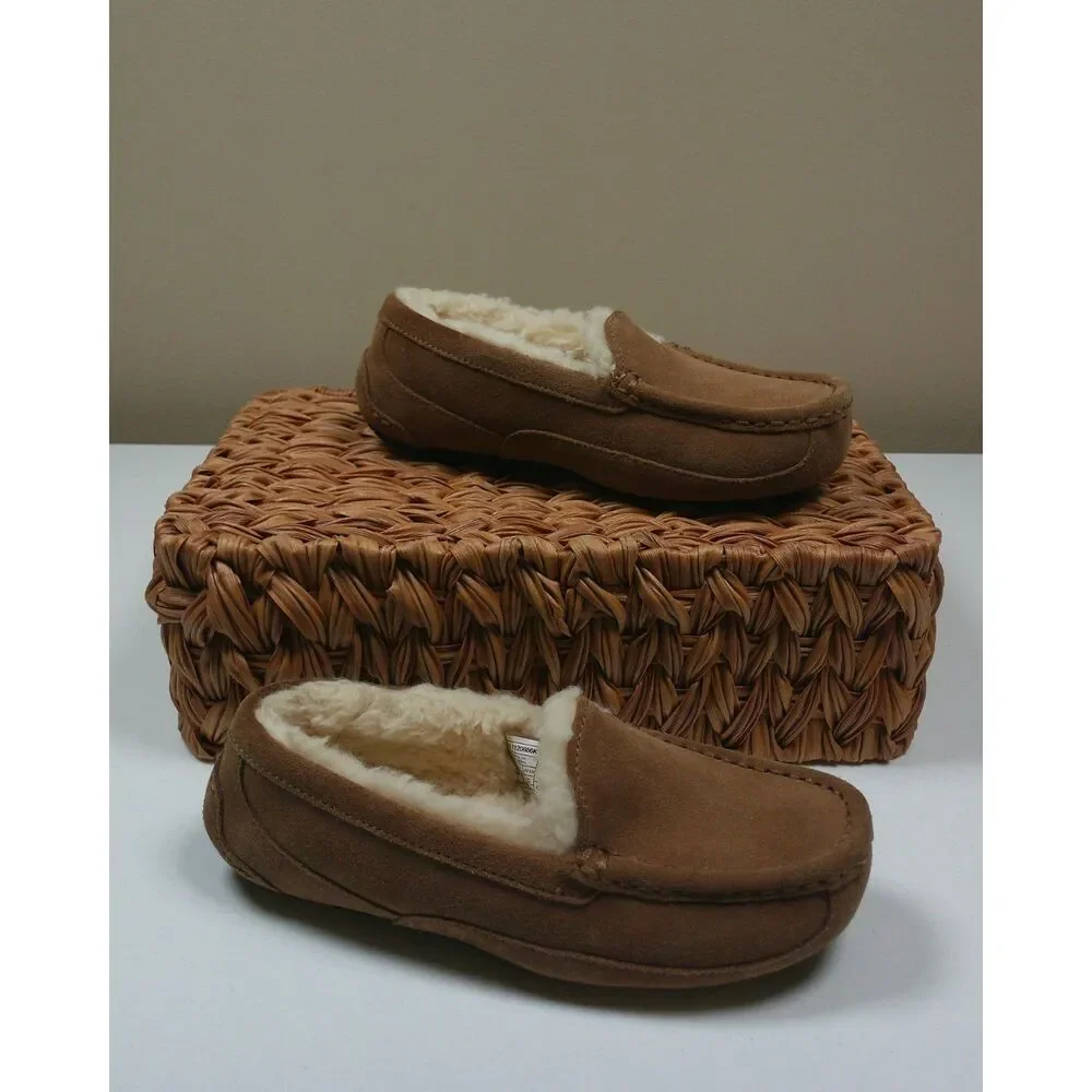 New UGG Ascot Kids Size 3 Chestnut Suede Shearling Lined Loafer Slippers Shoes